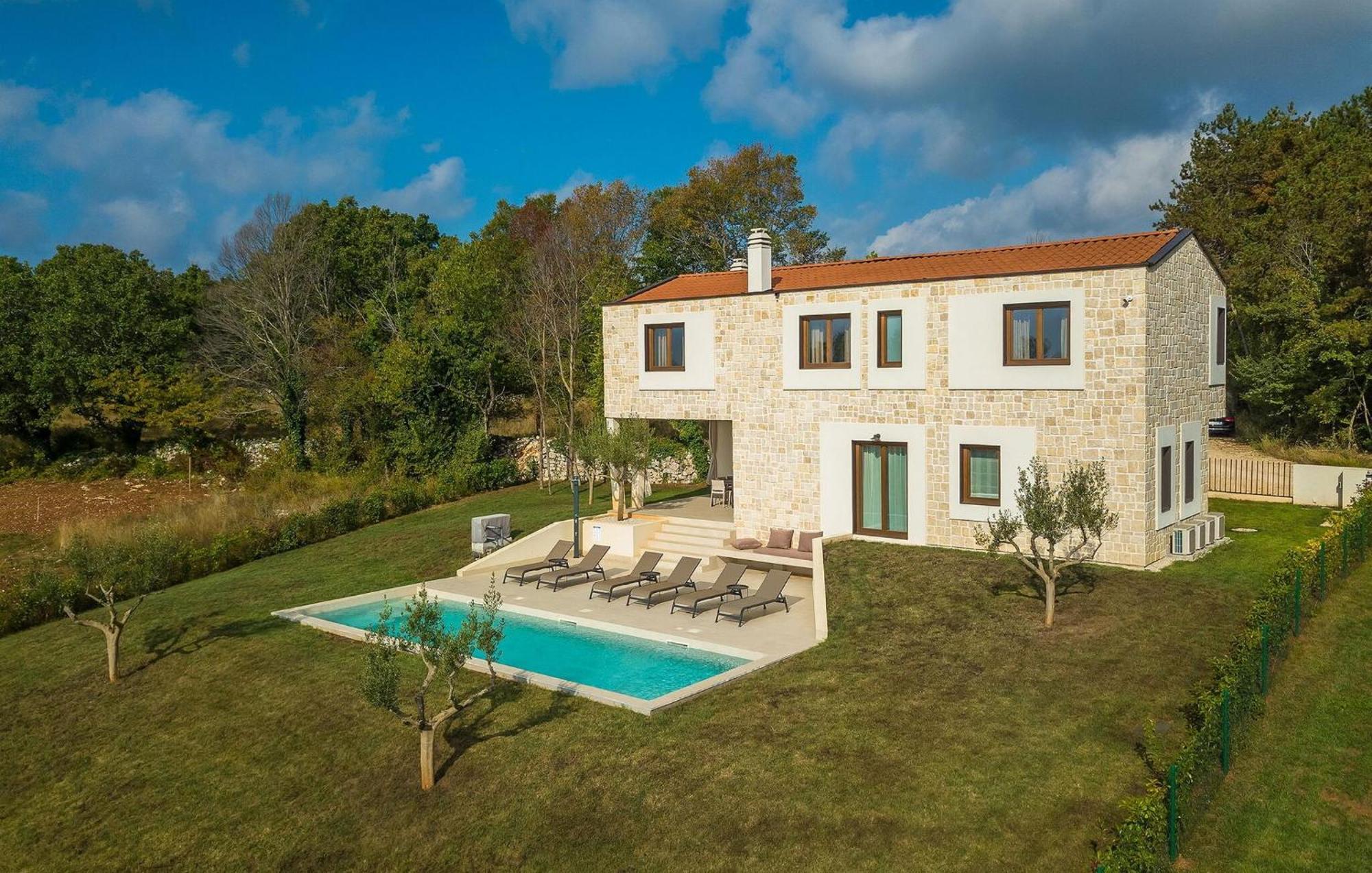 Villa-minerva *